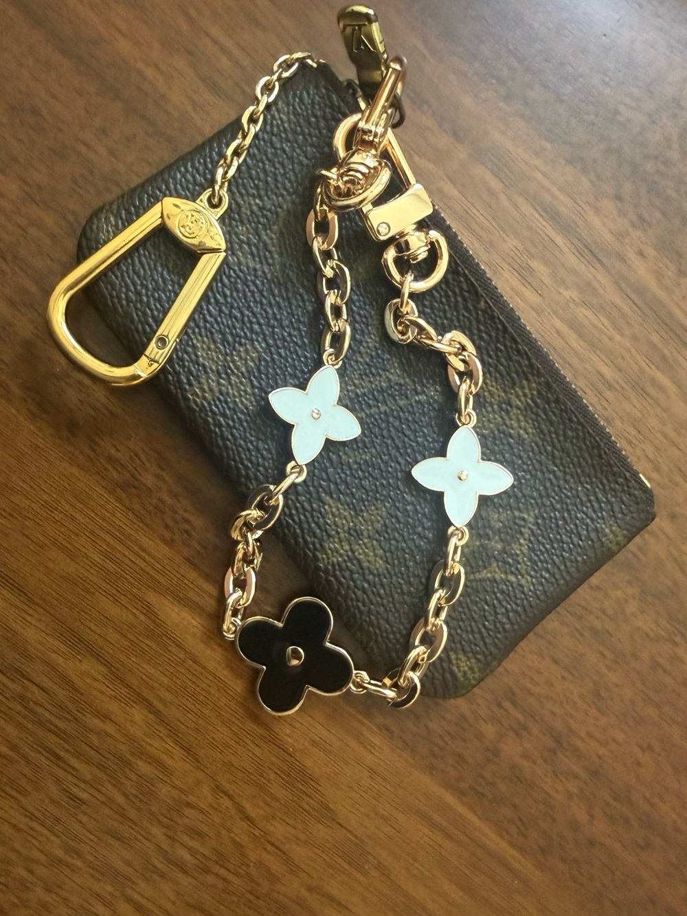 Louis Vuitton Monogram Key pouch with Gold Hardware +free unbranded charm